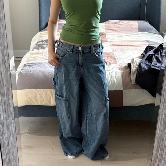 Garage Denim - Low Rise Wide Leg Cargo Jeans